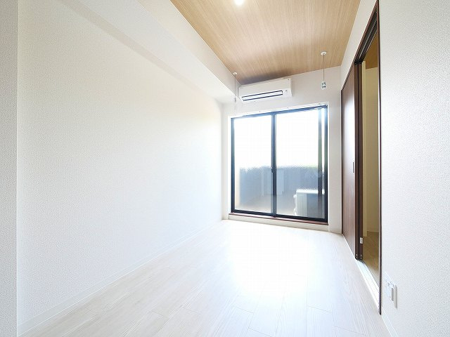 カーサ南紀寺町の居間・リビング|おしゃれな居間です