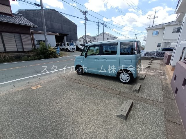 【駐車場】 | グランデ　ビラッジョB