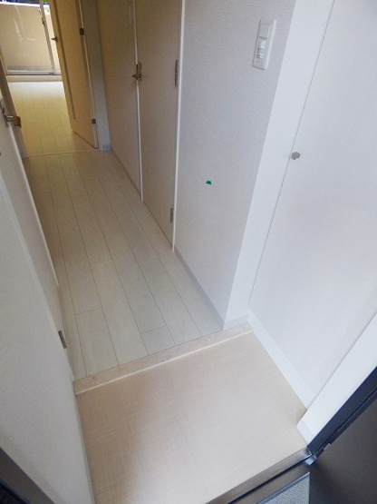【玄関】エスリード大阪城