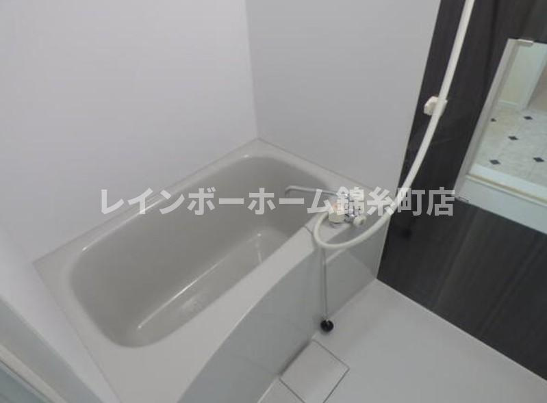 グリシーナ新小岩の浴室
