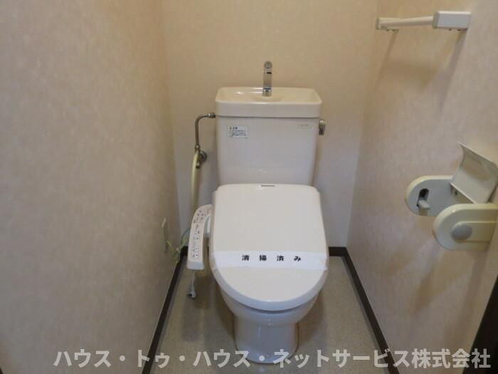 パインツリーコートのトイレ
