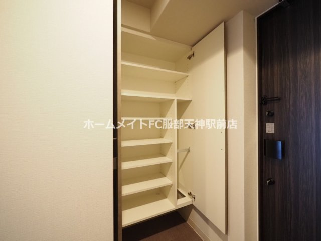 ミラージュパレス本町Departの収納