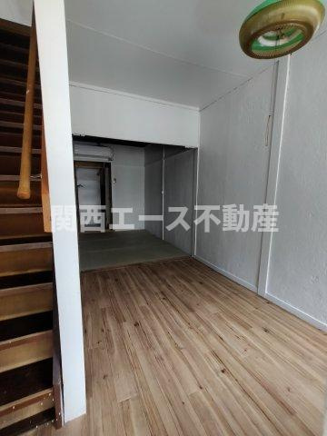  | 北条６丁目貸家