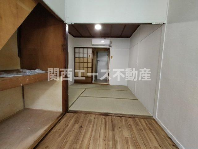  | 北条６丁目貸家