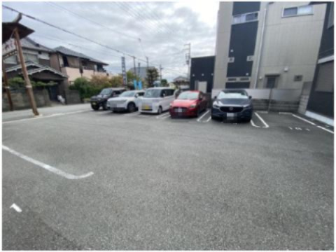 GREEN　CITY　Ⅴの駐車場