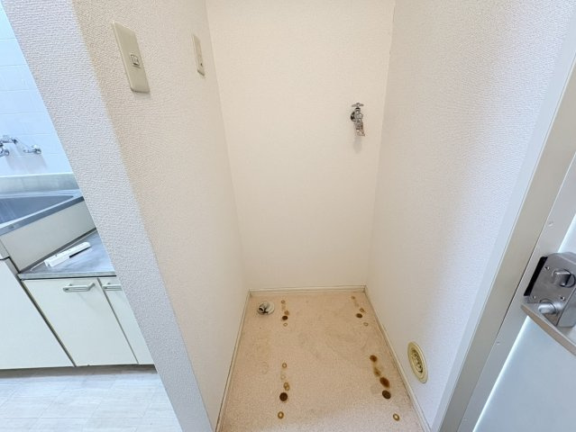 熊本市中央区黒髪３丁目のアパートの洗面所|室内洗濯機置場になります！