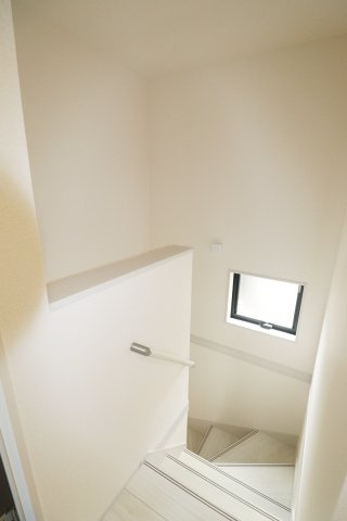 郡山市安積町笹川字西長久保　　　１号棟　　　安積第１小学校、安積中学区　の内装