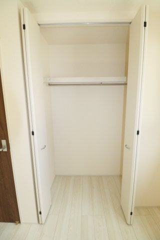 郡山市安積町笹川字西長久保　　　１号棟　　　安積第１小学校、安積中学区　の収納