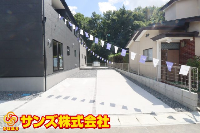 郡山市安積町笹川字西長久保　　　１号棟　　　安積第１小学校、安積中学区　の駐車場