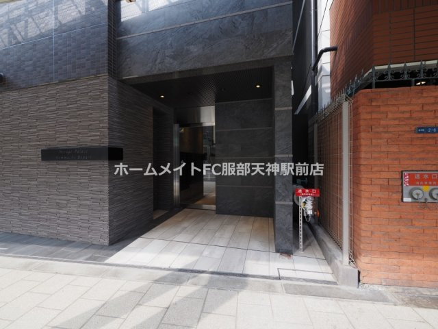 ミラージュパレス本町Departのエントランス