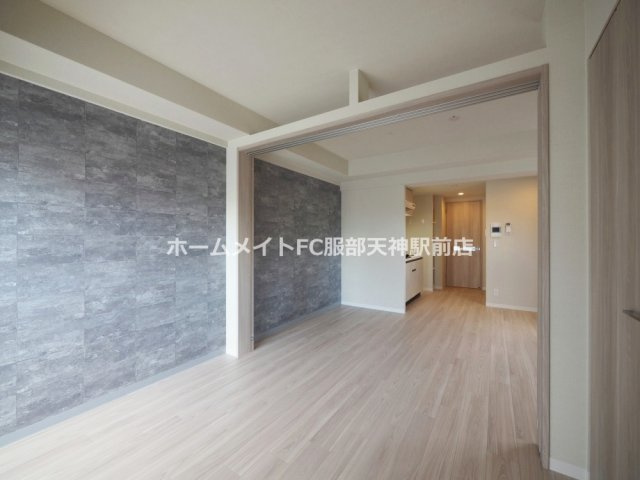 ミラージュパレス本町Departの洋室