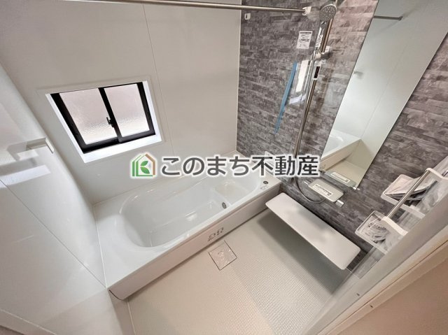 グラファーレ那須塩原市太夫塚の浴室|同社施工物件の写真です。※建具やフローリング、その他仕様が異なる場合がございます。