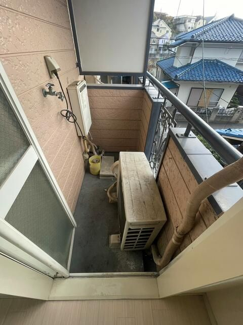 パレス中山第一のバルコニー
