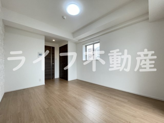 La　Douceur 荒本の洋室|使いやすいリビングです