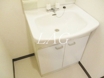 【洗面所】 | 菱和パレス三軒茶屋 | 独立洗面台です。