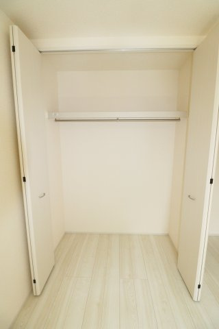 郡山市安積町笹川字西長久保　　　２号棟　　　安積第１小学校、安積中学区　の収納