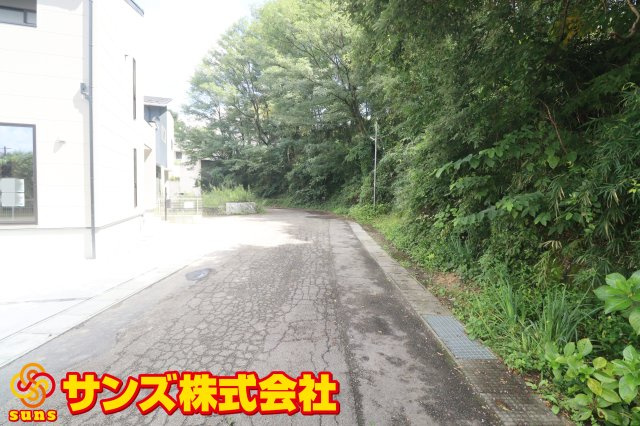 郡山市安積町笹川字西長久保　　　２号棟　　　安積第１小学校、安積中学区　の外観