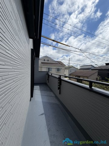 平塚市河内2丁目　新築戸建　全1棟1号棟のバルコニー