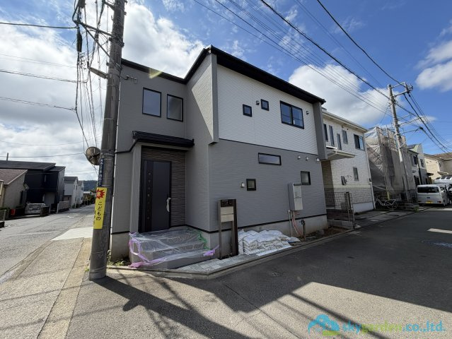 平塚市河内2丁目　新築戸建　全1棟1号棟の外観