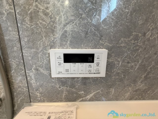 平塚市河内2丁目　新築戸建　全1棟1号棟の駐車場