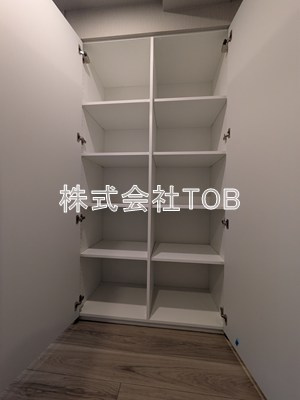 【その他】 | ＡＩＦＬＡＴ明大前 | 玄関収納