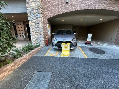 【駐車場】 | ドゥーエ練馬