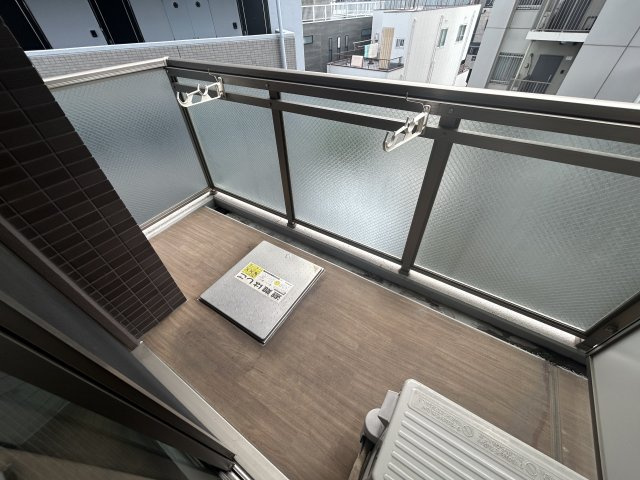 大阪市淀川区木川西３丁目の賃貸マンションのバルコニー