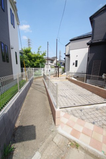 【駐車場】 | 【仲介手数料無料！！】国立市富士見台1丁目　新築戸建て（全2棟）1号棟　6490万円
