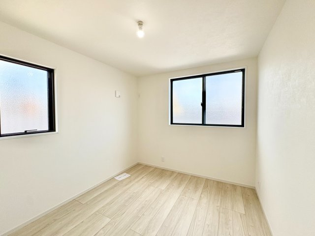 ふじみ野市旭１丁目の新築一戸建の洋室|洋室5.25帖