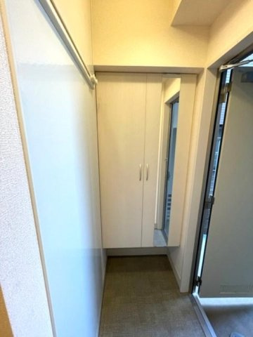 Elvita(エルヴィータ)の玄関