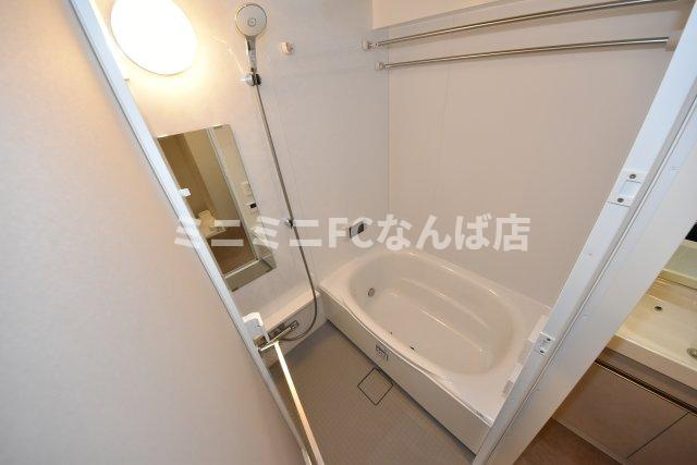 アーバネックス谷町四丁目の浴室