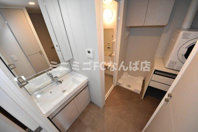 アーバネックス谷町四丁目の洗面所