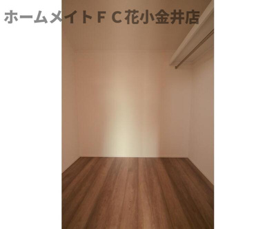 【洋室】 | 岩蓮華