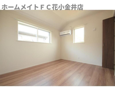 【洋室】 | 岩蓮華