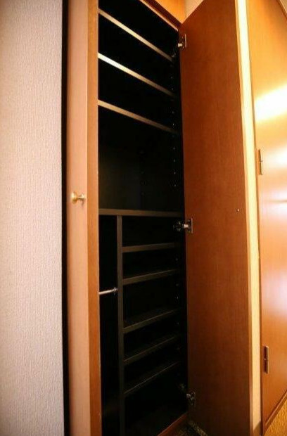 トーシンフェニックス都立大学の収納