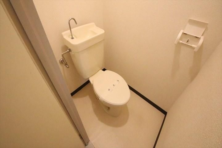 エメラルド立花Ⅱのトイレ