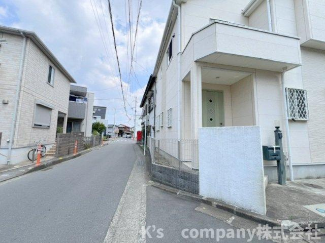 高座郡寒川町大曲1丁目　中古戸建の前面道路含む現地写真|前面道路の様子です◇