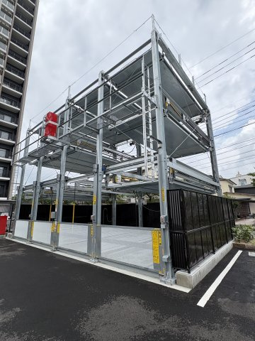 ポレスター唐津ザ・リミテッドの駐車場