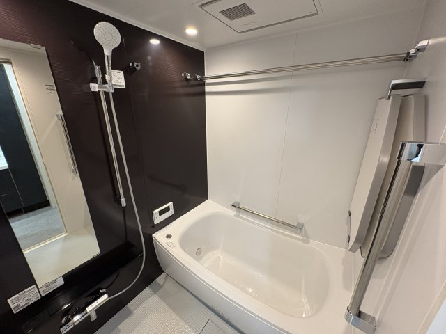 唐津市新興町の賃貸マンションの浴室