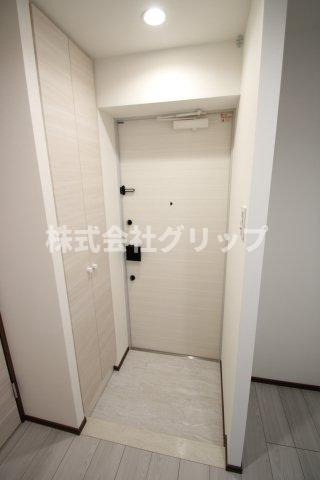 Le'a横濱上星川の玄関