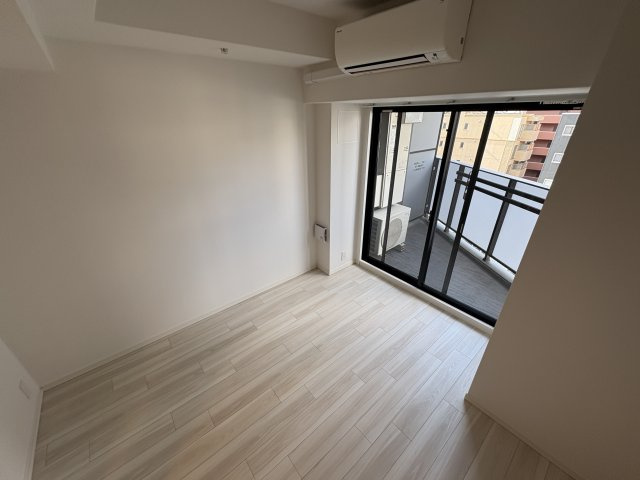 【居間・リビング】 | S-RESIDENCE堺筋町Uno