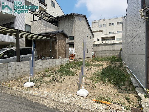 上・新美濃部町 建築条件無し 土地の外観
