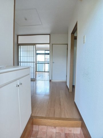 ウイングⅡの玄関|ゆったりとした玄関です