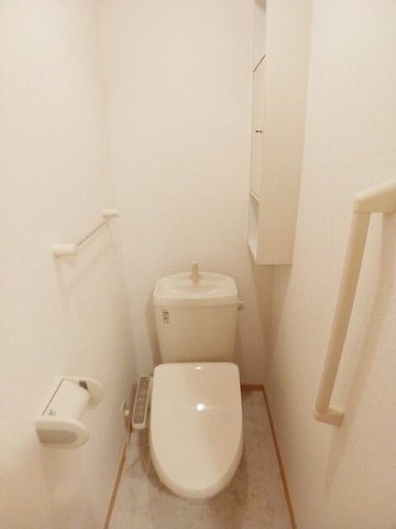 ミドルＢのトイレ|シンプルで使いやすいトイレです