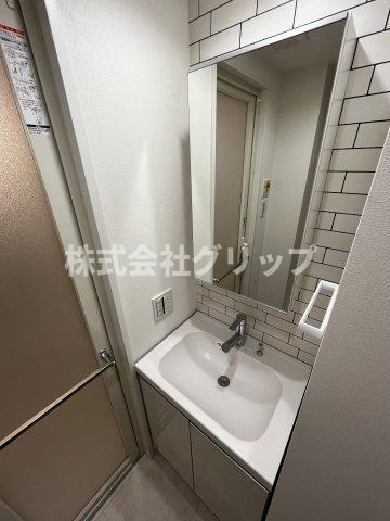 Le'a横濱上星川の独立洗面台