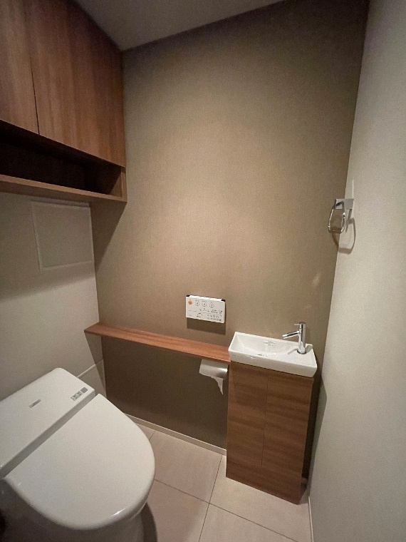 プラウド富士見ヶ丘コートテラスのトイレ|ゆったりとした空間のトイレです
