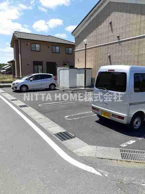 イリーデの駐車場|敷地内駐車場です◇