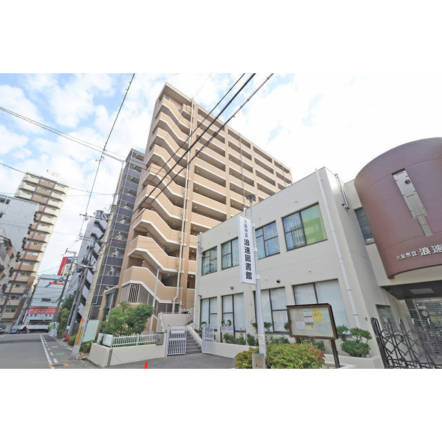 クレストコート難波サウスの外観