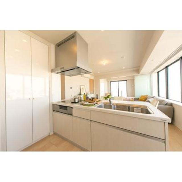 メルクマール京王笹塚レジデンスのキッチン|※写真は同タイプ住戸です。