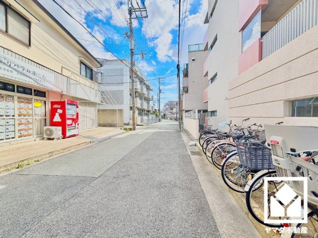 クレール東塚口の収納